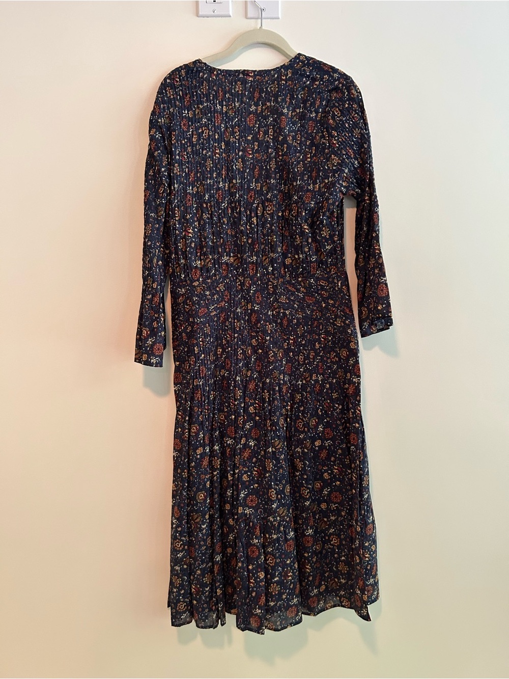 Veronica Beard Navy Floral Shireen Midi Dress - Picture 5 of 8